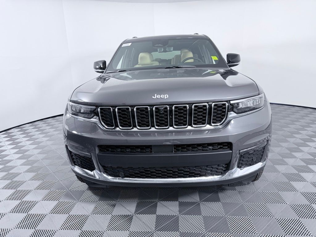 New 2025 Jeep Grand Cherokee L LIMITED 4X2 Sport Utility