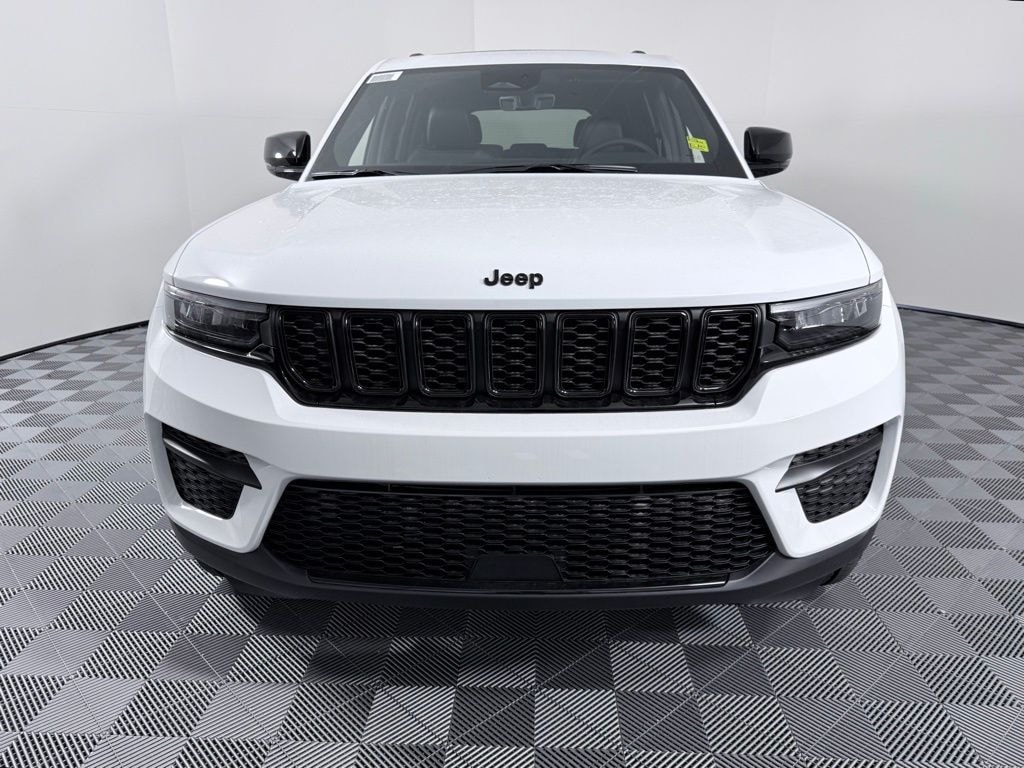 New 2025 Jeep Grand Cherokee ALTITUDE X 4X2 Sport Utility