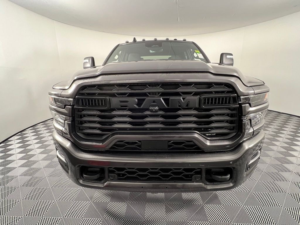 New 2026 Ram 2500 BIG HORN CREW CAB 4X4 6'4 BOX Pickup