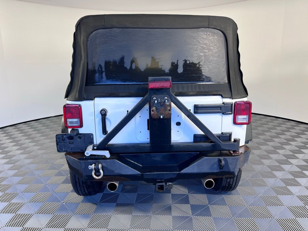 Used 2015 Jeep Wrangler Unlimited Rubicon 4x4 SUV