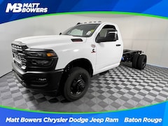 2026 Ram 3500 Chassis Cab TRADESMAN  REGULAR  4X4 84' CA Pickup