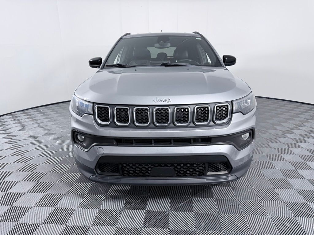 Used 2023 Jeep Compass Latitude SUV