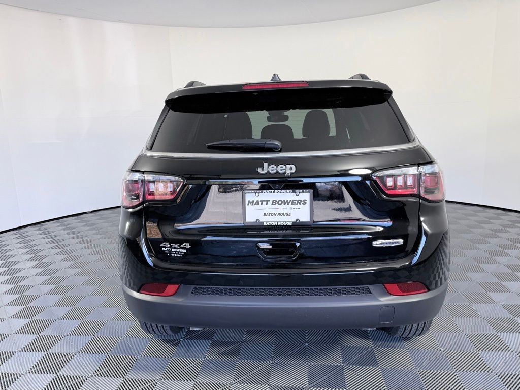 New 2026 Jeep Compass LATITUDE 4X4 Sport Utility