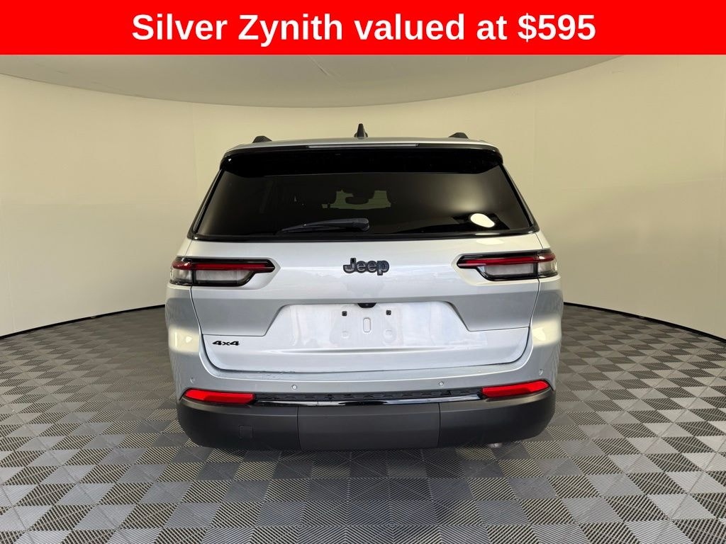 Used 2024 Jeep Grand Cherokee L Laredo SUV