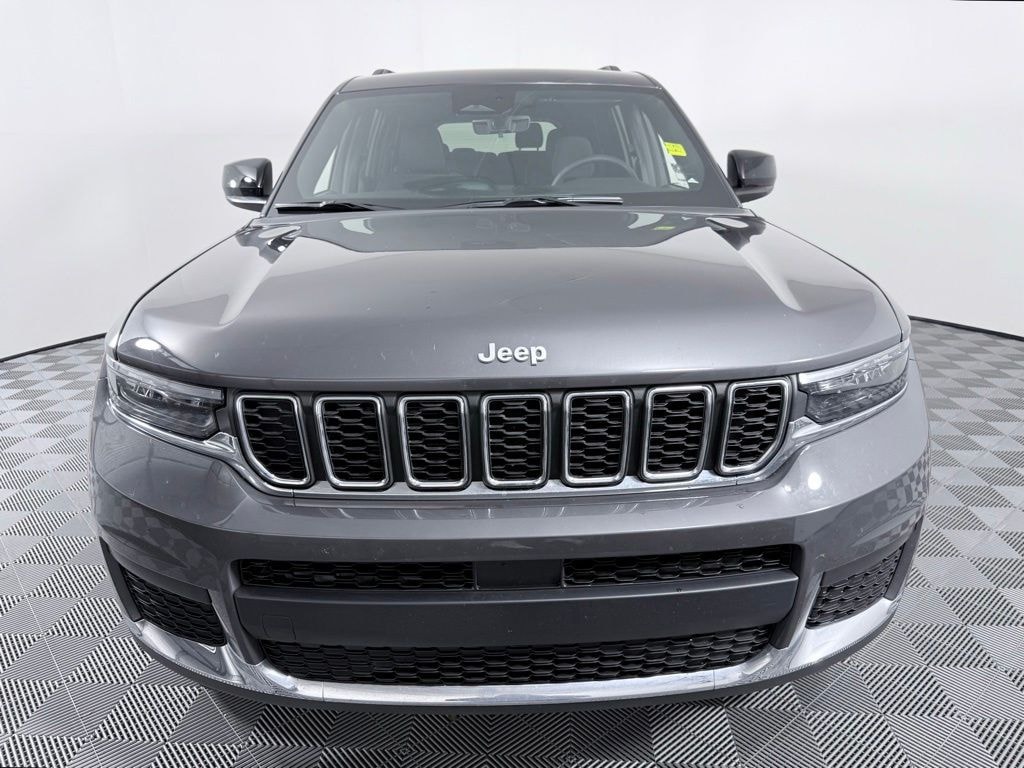 Used 2025 Jeep Grand Cherokee L Laredo SUV