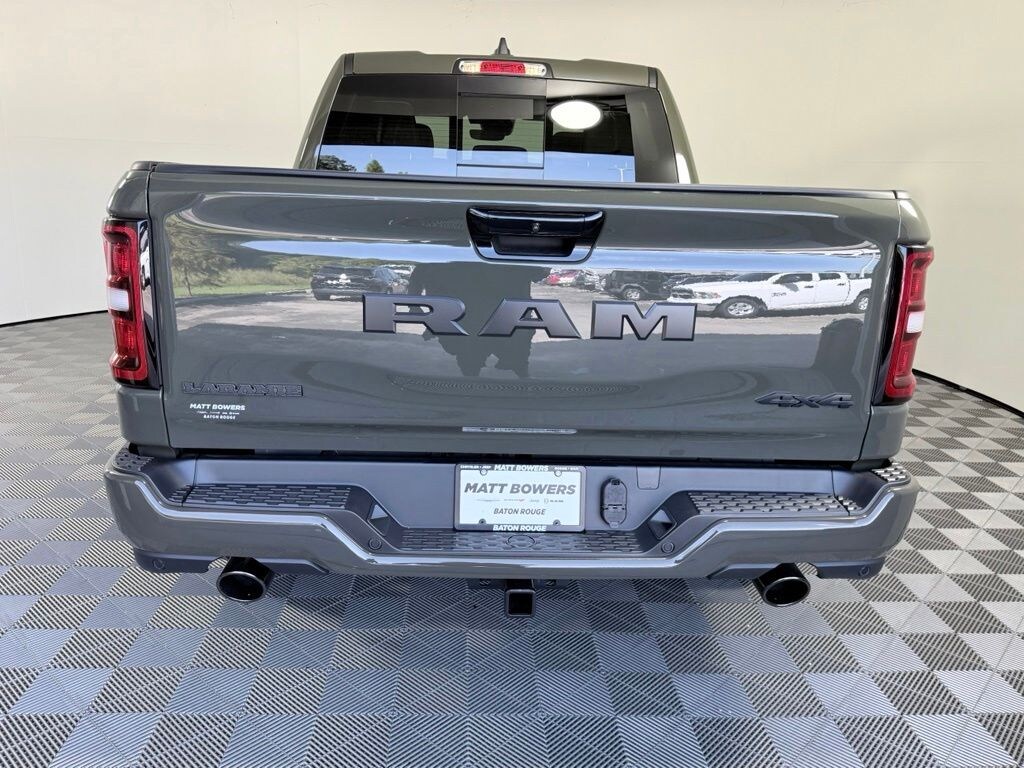 New 2026 Ram 1500 LARAMIE CREW CAB 4X4 5'7 BOX Pickup