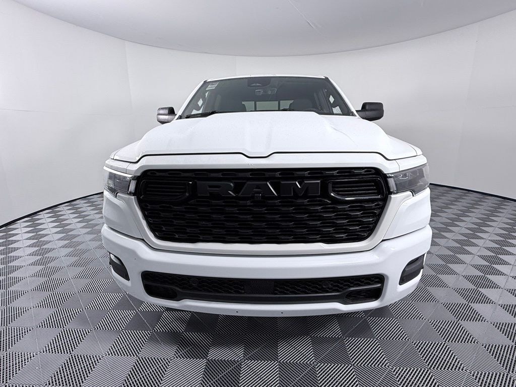 New 2025 Ram 1500 TRADESMAN CREW CAB 4X2 5'7 BOX Pickup