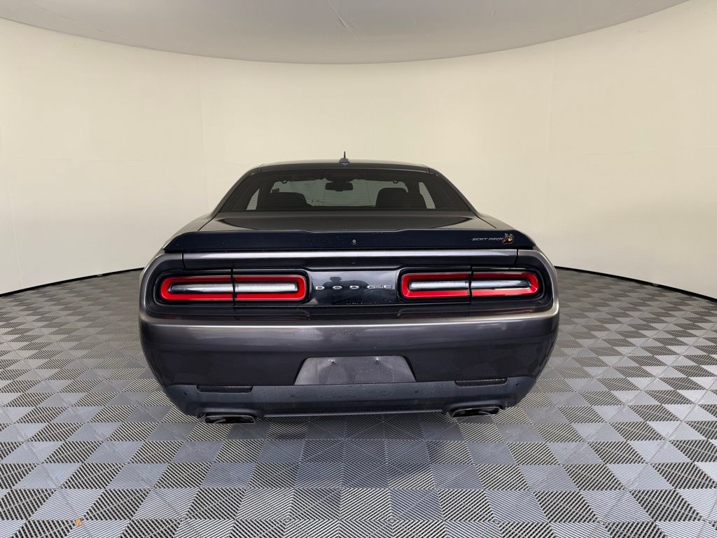 2022 Dodge Challenger R/T Scat Pack photo 4