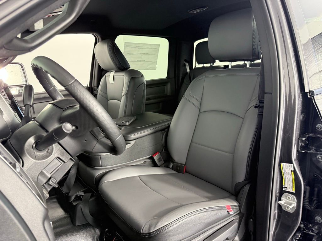 2026 RAM 2500 Tradesman - Photo 10