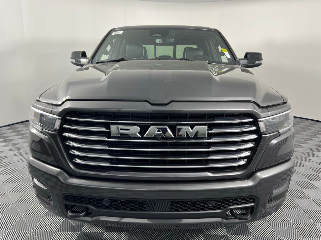 2026 Ram 1500 Laramie photo 3
