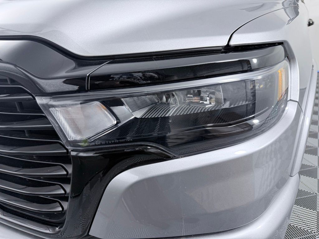 2026 RAM 1500 Laramie - Photo 19