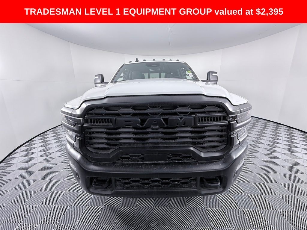 New 2026 Ram 3500 TRADESMAN CREW CAB 4X4 8' BOX Pickup