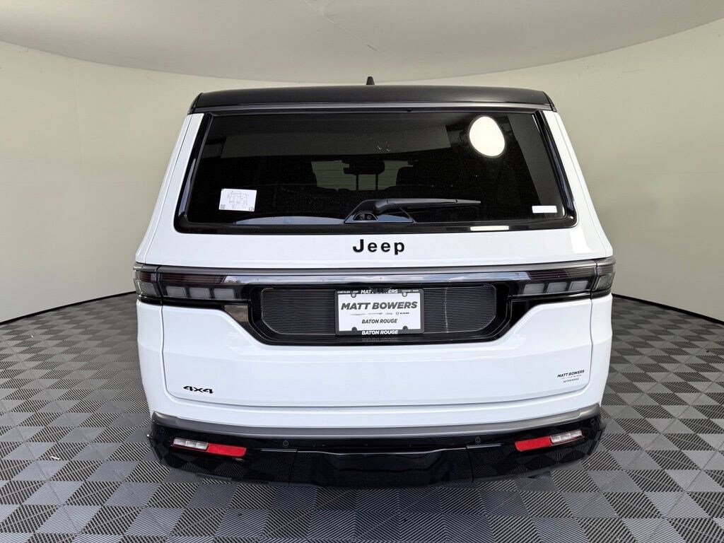 New 2026 Jeep Grand Wagoneer L SUMMIT RESERVE 4X4 Sport Utility