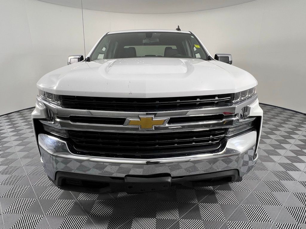 2020 Chevrolet Silverado 1500 LT photo 2