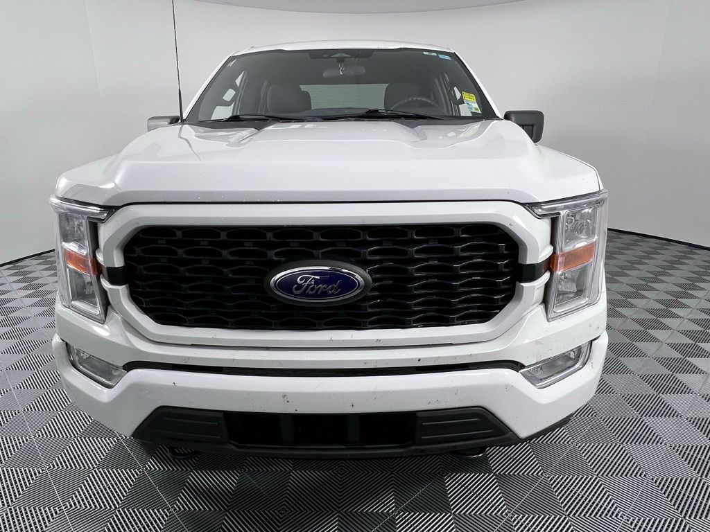 2022 Ford F-150 STX photo 3