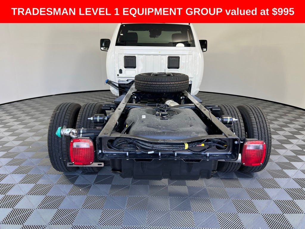 2026 Ram 3500 Tradesman photo 4