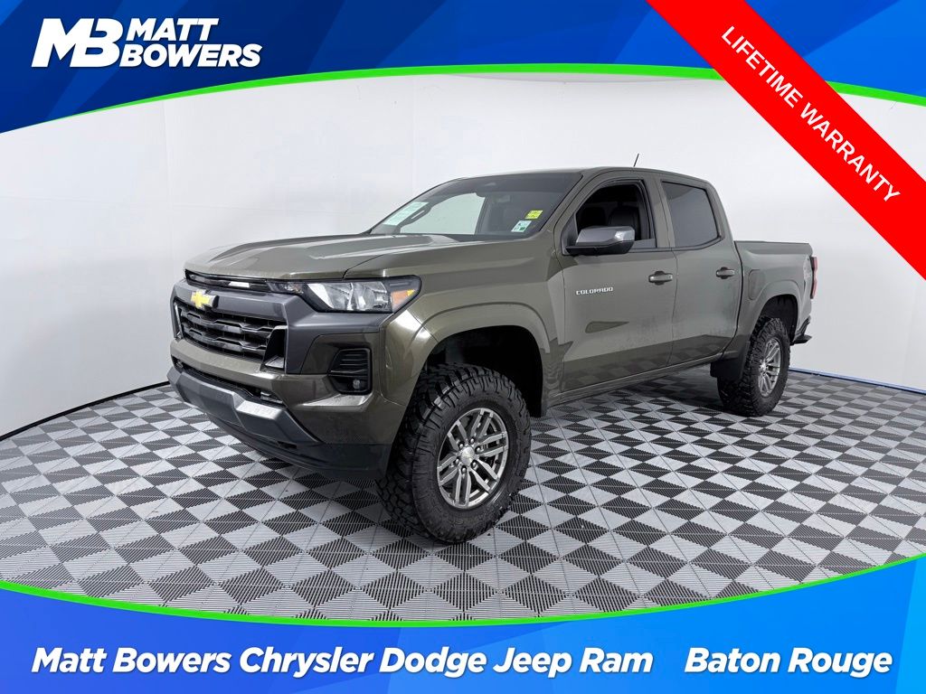 2023 Chevrolet Colorado 4WD LT Crew Cab Short Box's photo