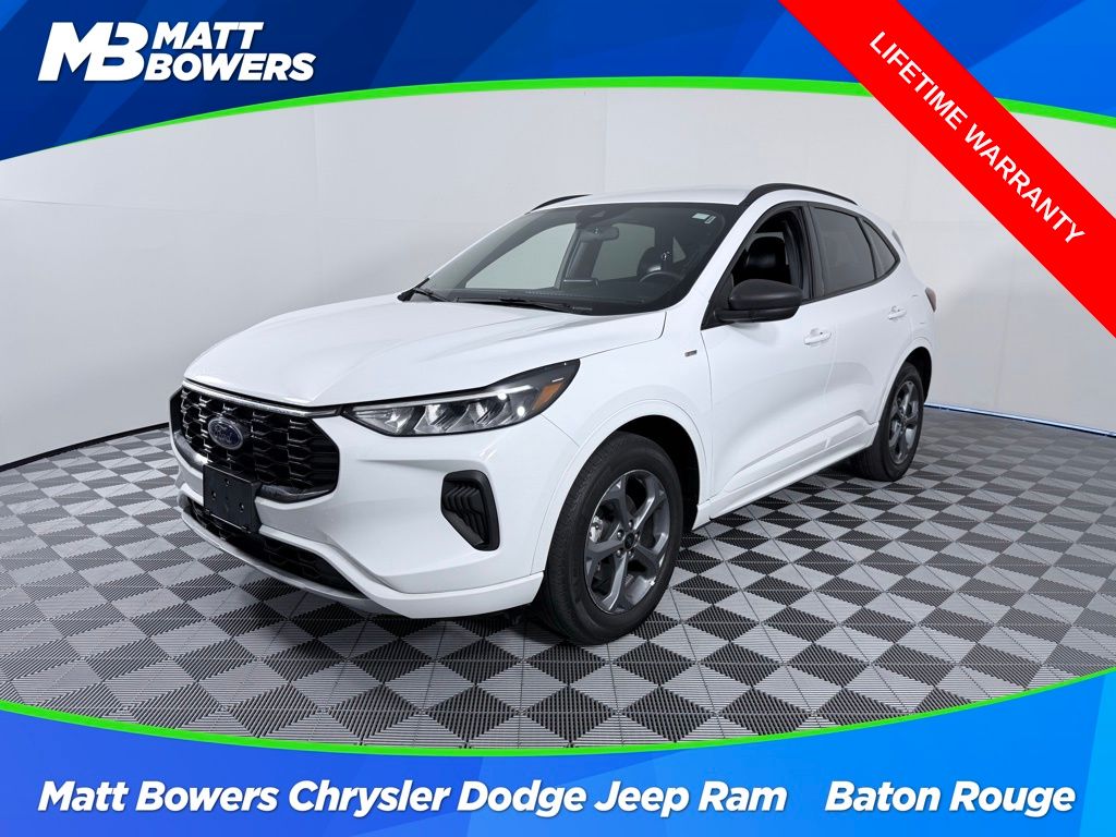 2023 Ford Escape ST-Line AWD's photo