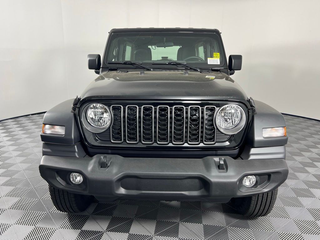 2025 Jeep Wrangler Sport photo 3