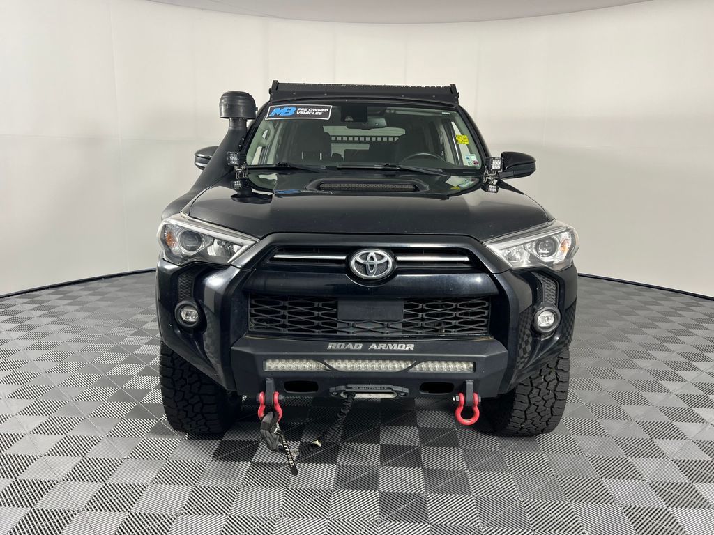 2021 Toyota 4Runner TRD photo 4