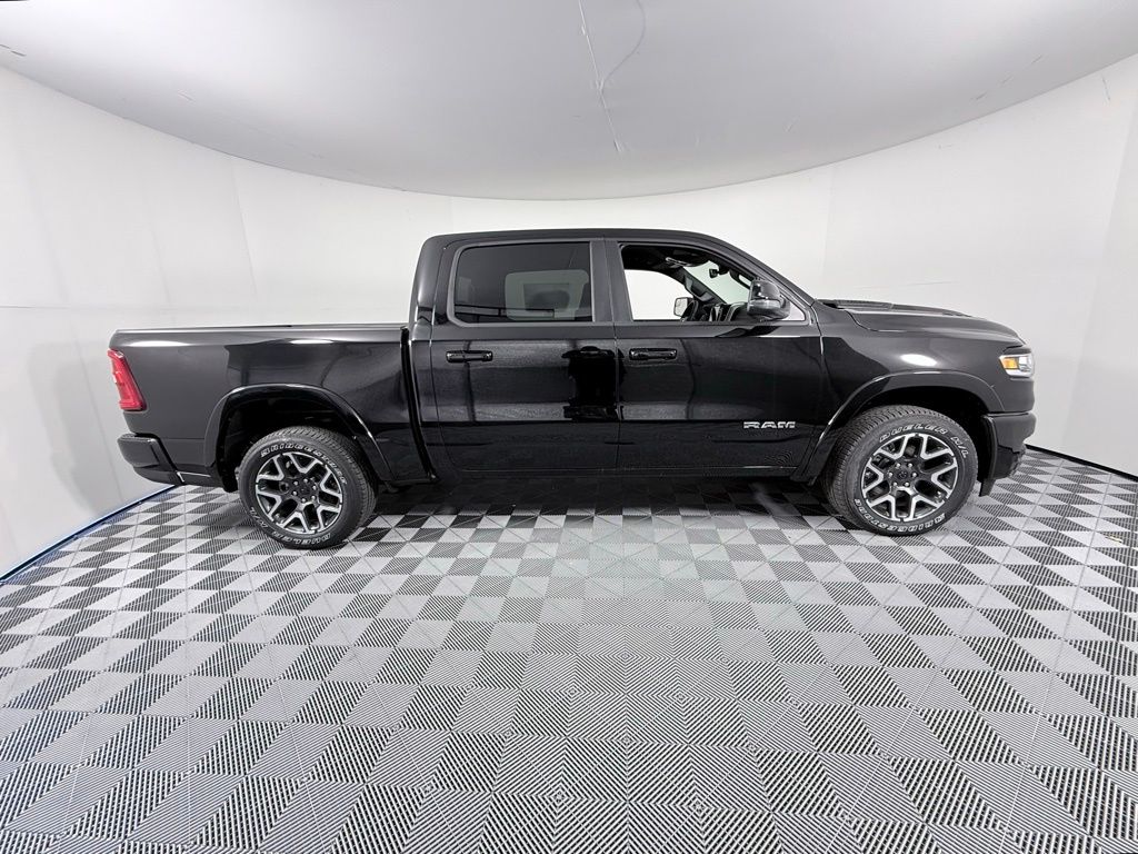 2026 RAM 1500 Laramie - Photo 8