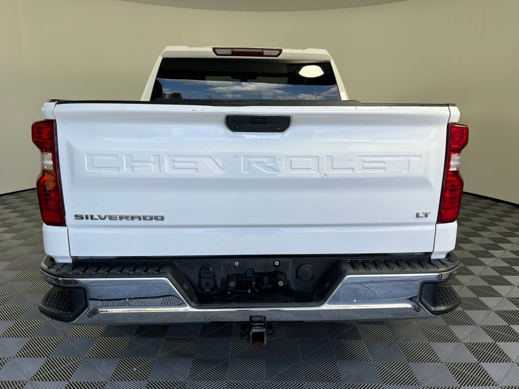 2020 Chevrolet Silverado 1500 LT photo 3