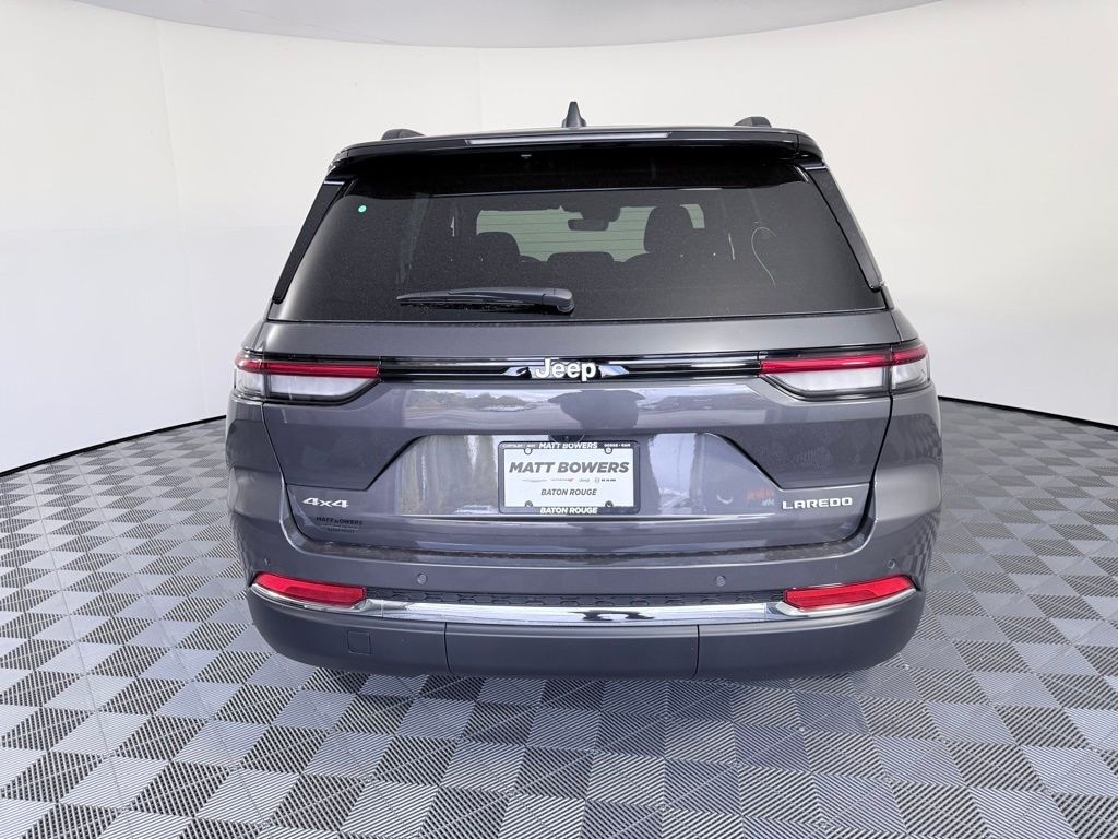 New 2025 Jeep Grand Cherokee LAREDO X 4X4 Sport Utility