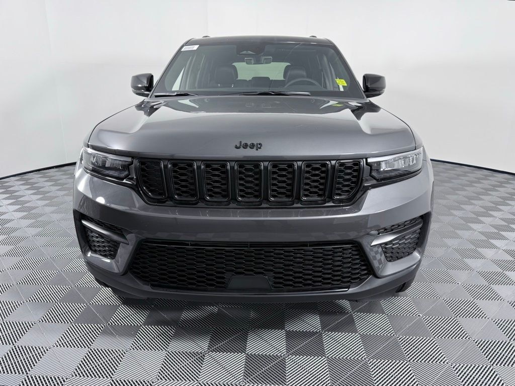 New 2025 Jeep Grand Cherokee ALTITUDE X 4X2 Sport Utility