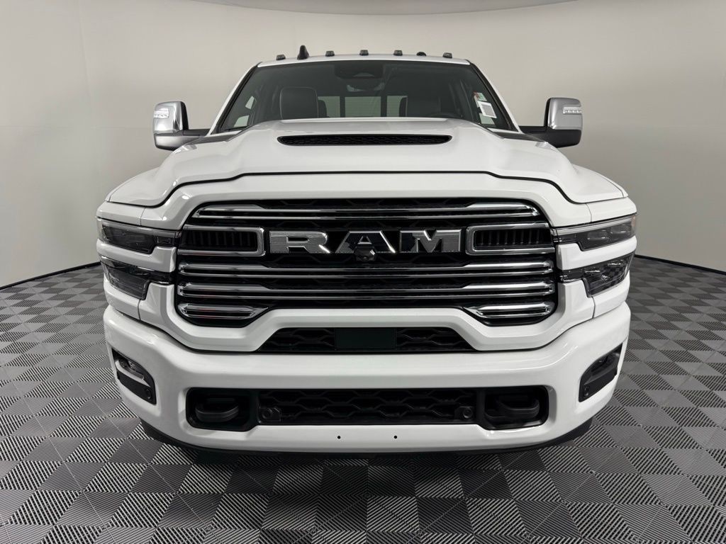 New 2026 Ram 2500 LARAMIE CREW CAB 4X4 6'4 BOX Pickup