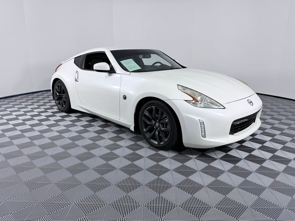 Used 2015 Nissan 370Z Touring Coupe
