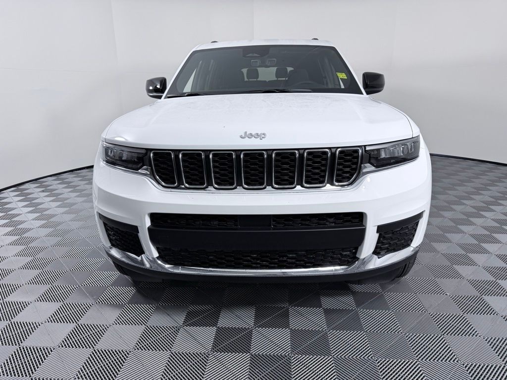 New 2025 Jeep Grand Cherokee L LAREDO 4X2 Sport Utility