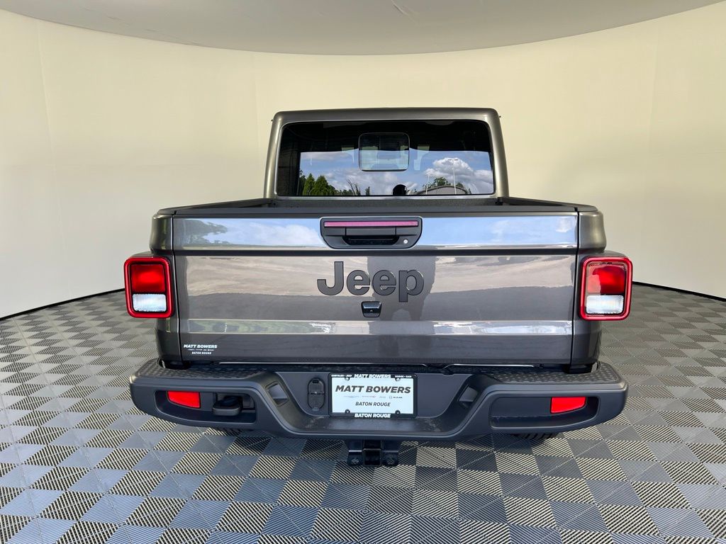 2025 Jeep Gladiator Sport S photo 4