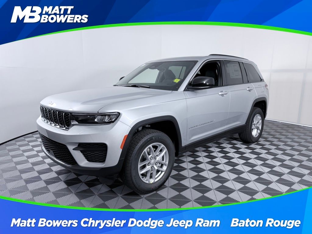 2025 Jeep Grand Cherokee Laredo's photo