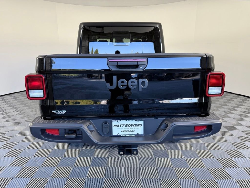 New 2025 Jeep Gladiator SPORT S 4X4 Pickup