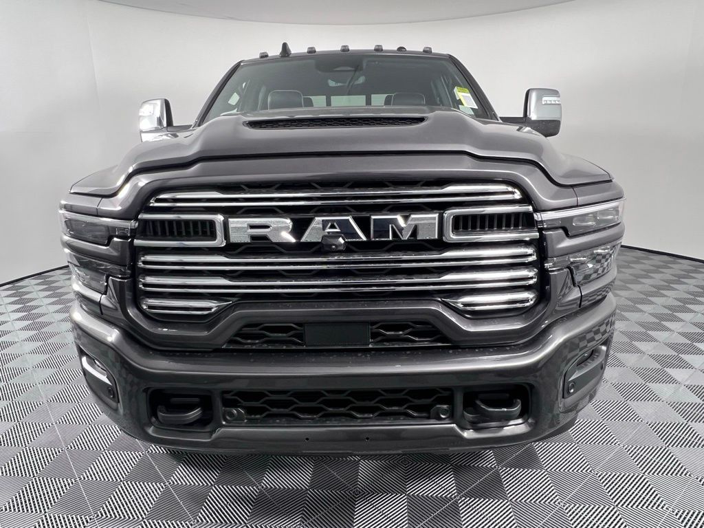2026 RAM 2500 Laramie - Photo 3