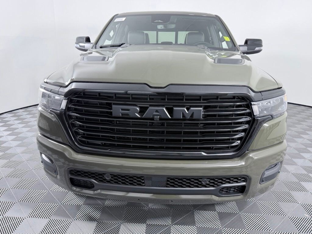 New 2026 Ram 1500 LARAMIE CREW CAB 4X4 5'7 BOX Pickup
