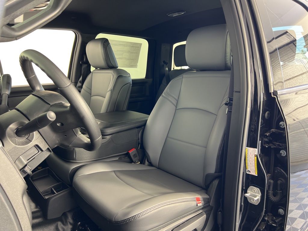 2026 RAM 2500 Tradesman - Photo 8