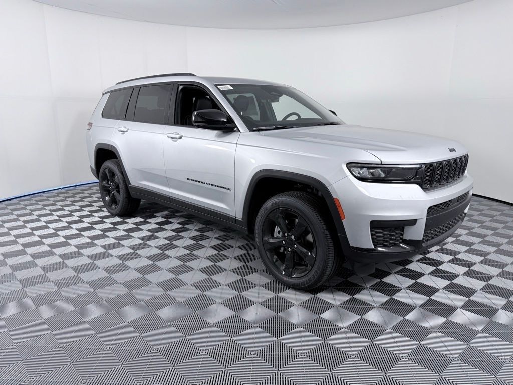 New 2025 Jeep Grand Cherokee L ALTITUDE X 4X2 Sport Utility