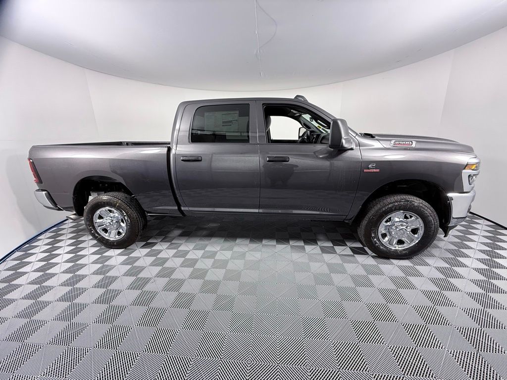 2026 RAM 2500 Tradesman - Photo 8