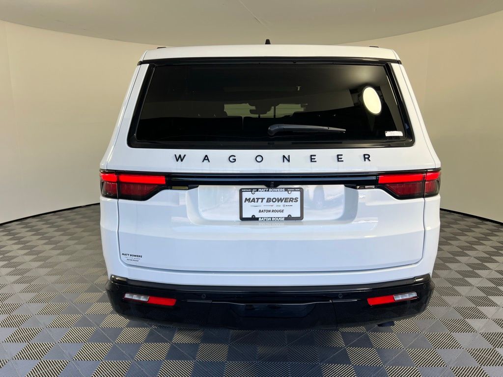 2025 Jeep Wagoneer Carbide photo 3