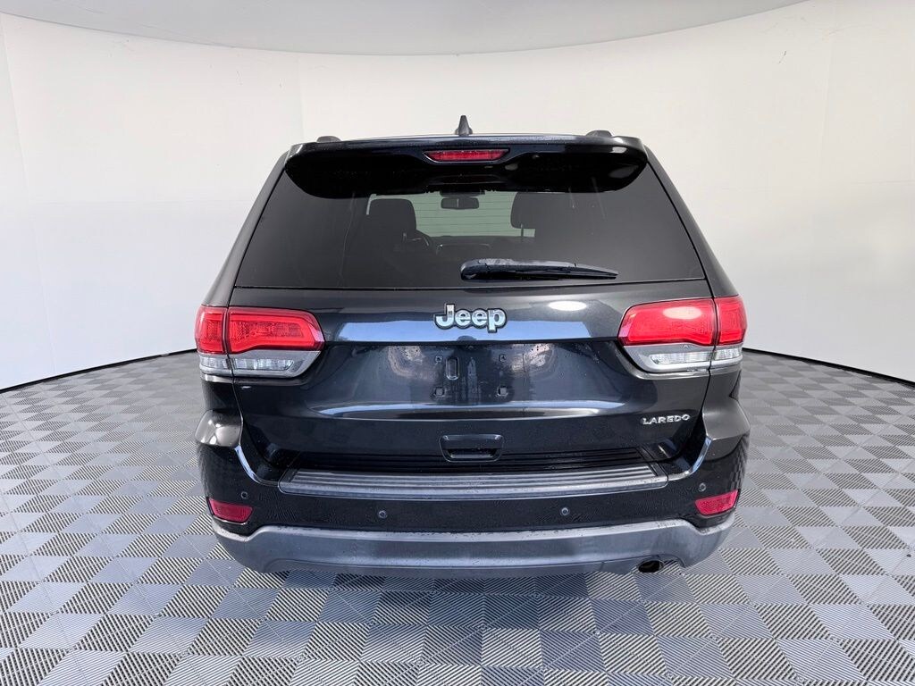Used 2016 Jeep Grand Cherokee Laredo RWD SUV