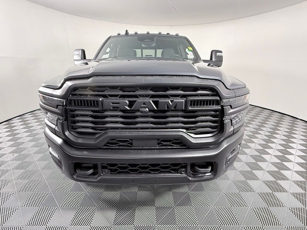 New 2026 Ram 2500 WARLOCK CREW CAB 4X4 6'4 BOX Pickup