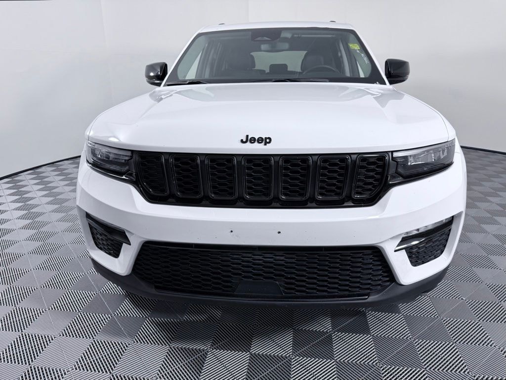 Used 2023 Jeep Grand Cherokee Limited SUV