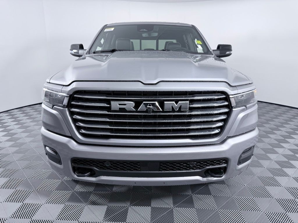 New 2026 Ram 1500 LARAMIE CREW CAB 4X4 5'7 BOX Pickup