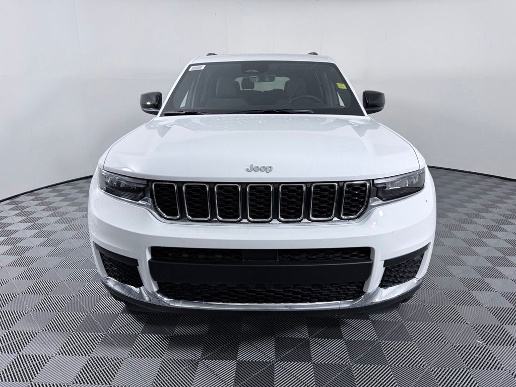 New 2026 Jeep Grand Cherokee L LAREDO 4X2 Sport Utility