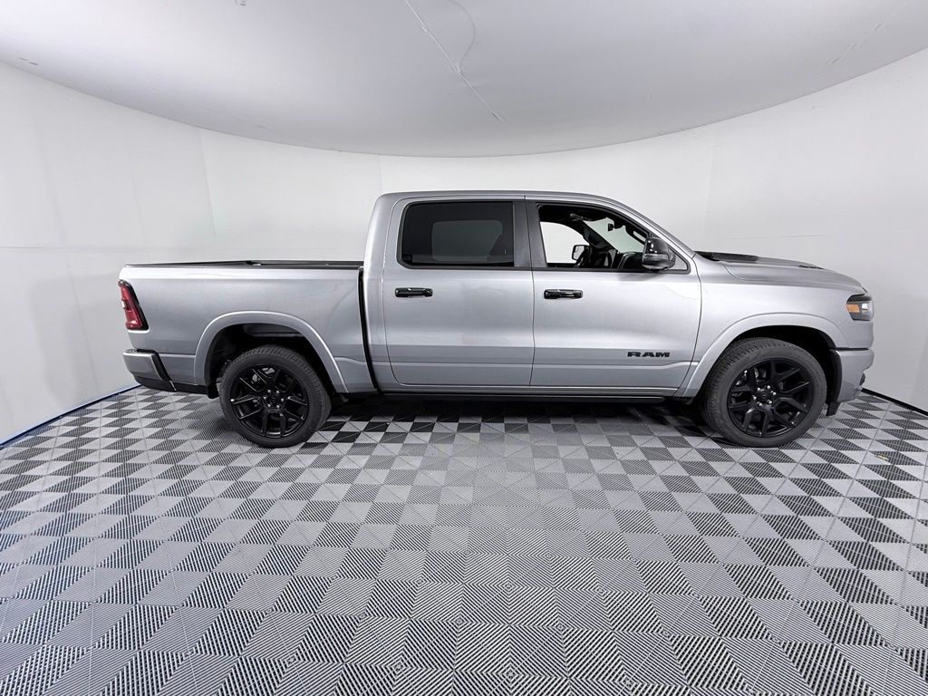 2026 RAM 1500 Laramie - Photo 8