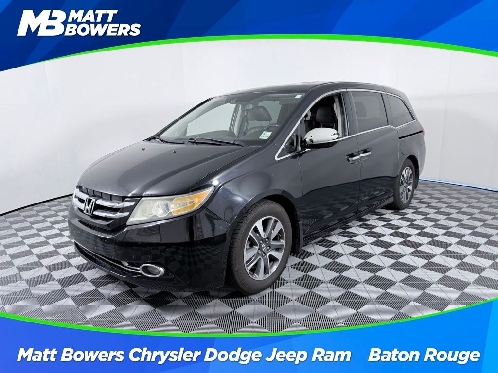 2015 Honda Odyssey Touring's photo