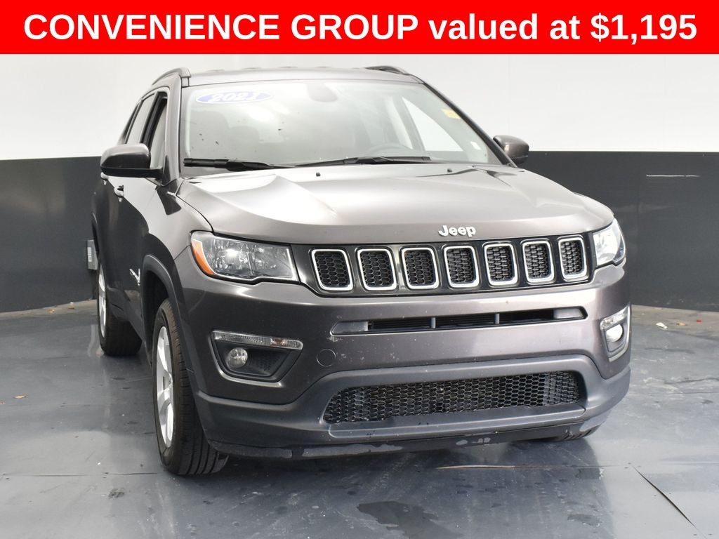 2021 Jeep Compass Latitude photo 2