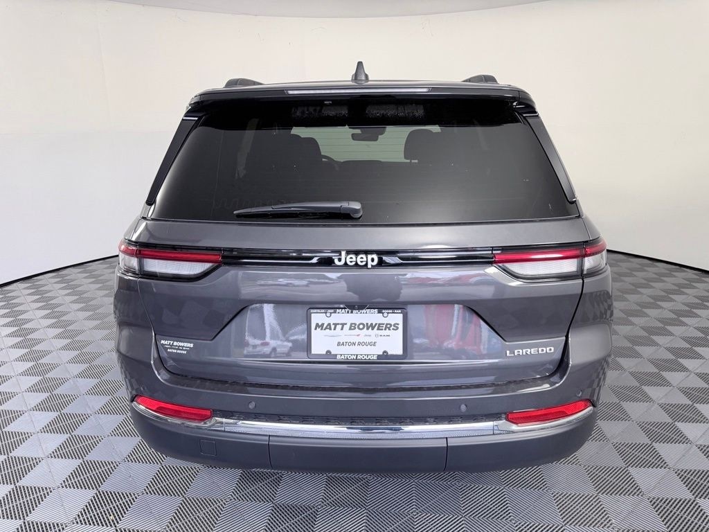 New 2026 Jeep Grand Cherokee LAREDO 4X2 Sport Utility