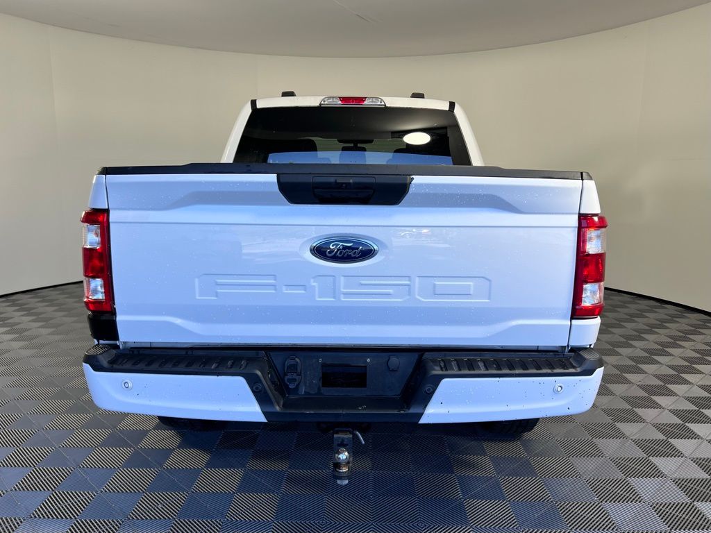 2022 Ford F-150 STX photo 4